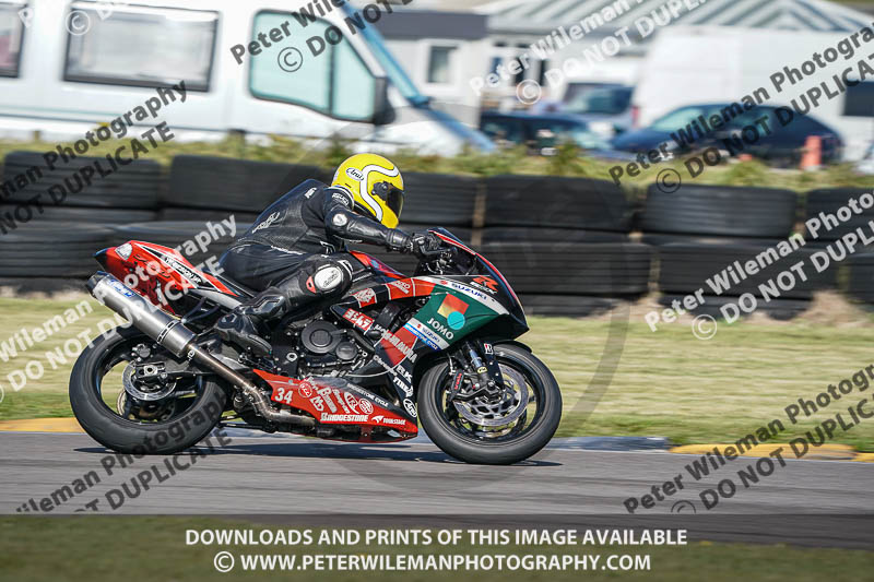 anglesey no limits trackday;anglesey photographs;anglesey trackday photographs;enduro digital images;event digital images;eventdigitalimages;no limits trackdays;peter wileman photography;racing digital images;trac mon;trackday digital images;trackday photos;ty croes